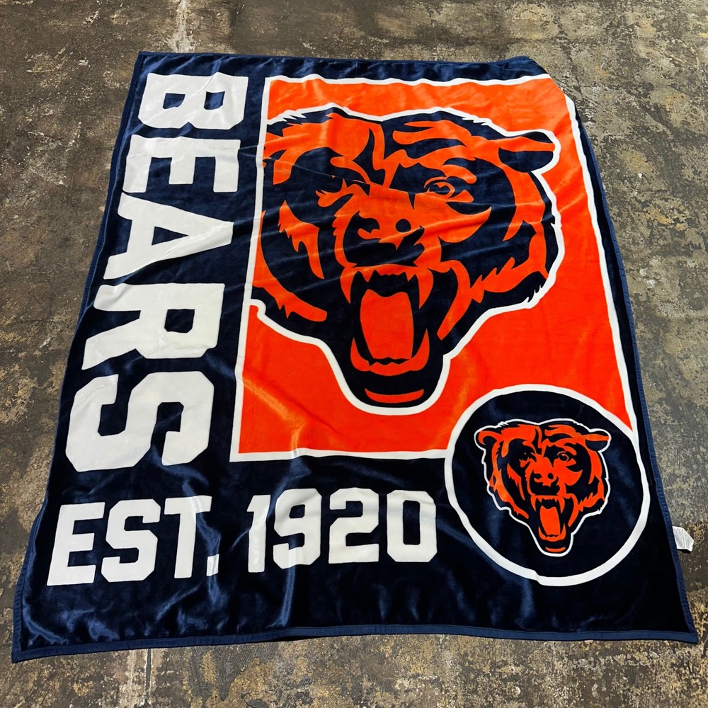 Logo Brands Chicago Bears NFL Football Fleece Soft Blanket Approx 57x70"
